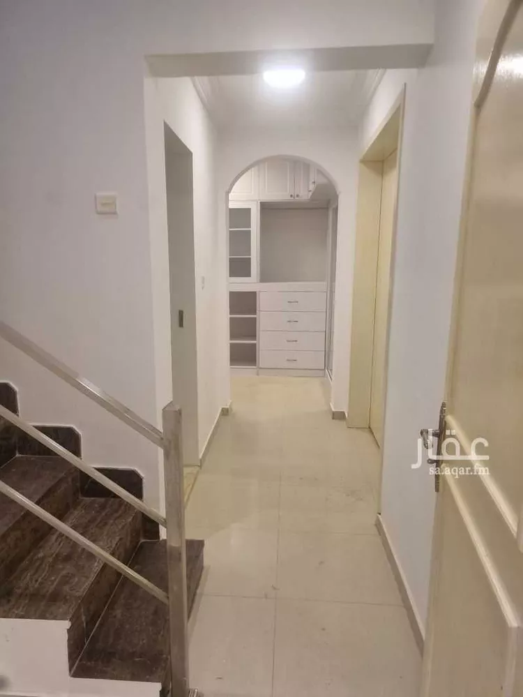 فيلا للبيع في شارع مروان بن معاوية, حي الراكة الجنوبية, مدينة الخبر, المنطقة الشرقية صورة 2