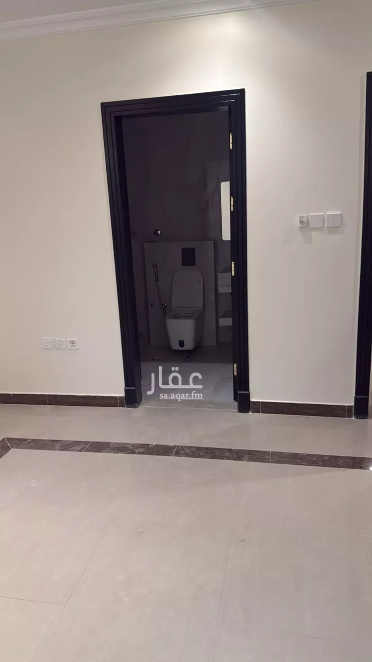 Floor for Rent in Riyadh Hittin صورة 2