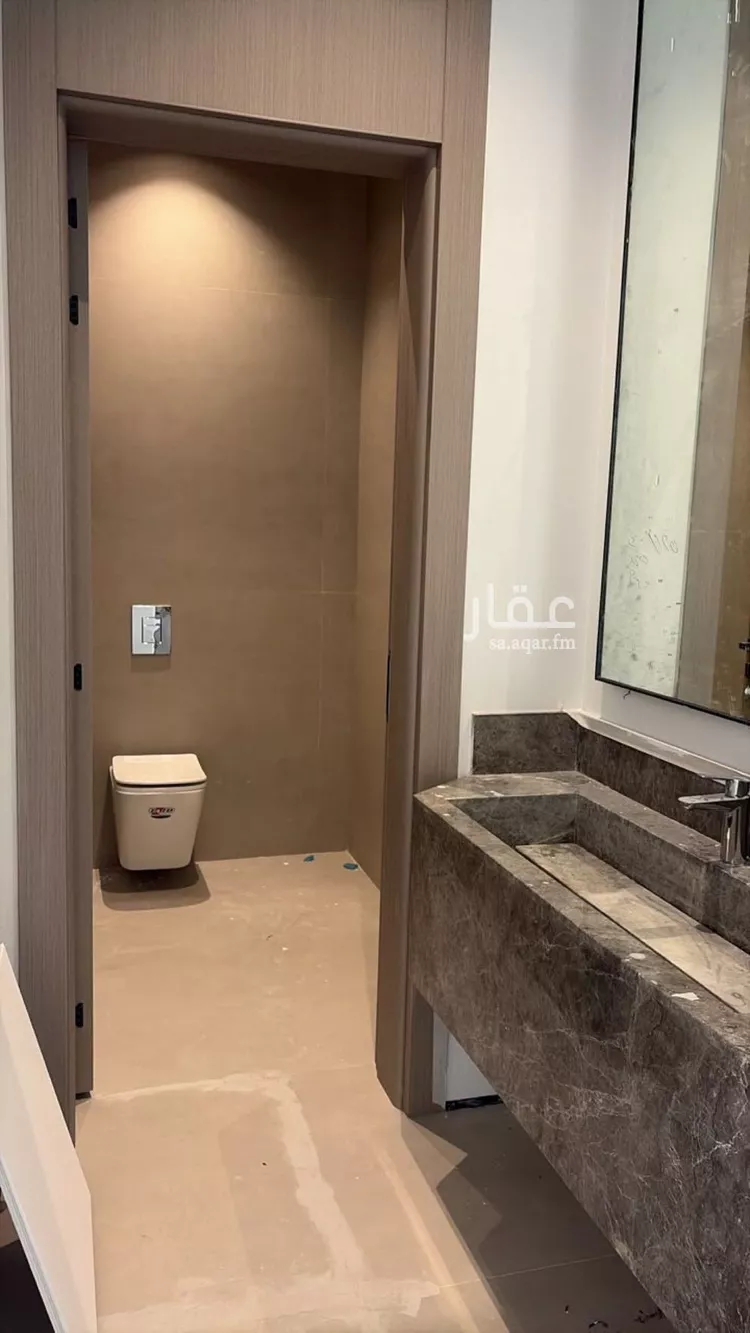 دور للبيع في شارع الحبيل, حي النفل, مدينة الرياض, منطقة الرياض صورة 5