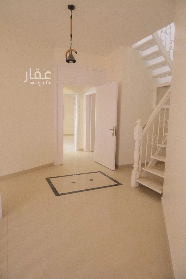 فيلا للإيجار في شارع الأرطاوية, حي المصيف, مدينة الرياض, منطقة الرياض صورة 3