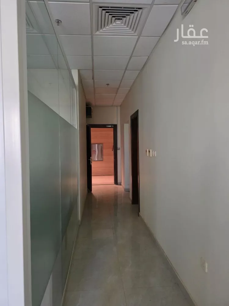 Commercial Office for Rent in Riyadh As Sahafah 11