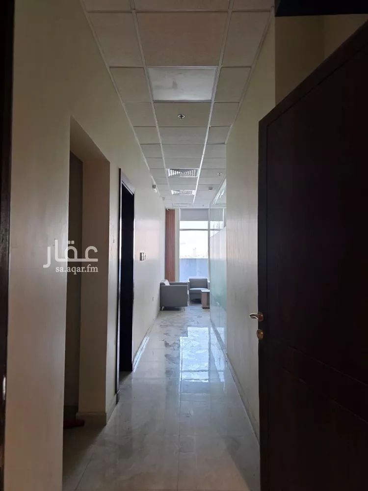 Commercial Office for Rent in Riyadh As Sahafah 10