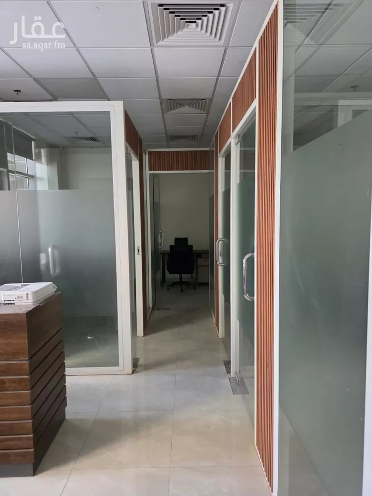 Commercial Office for Rent in Riyadh As Sahafah 7