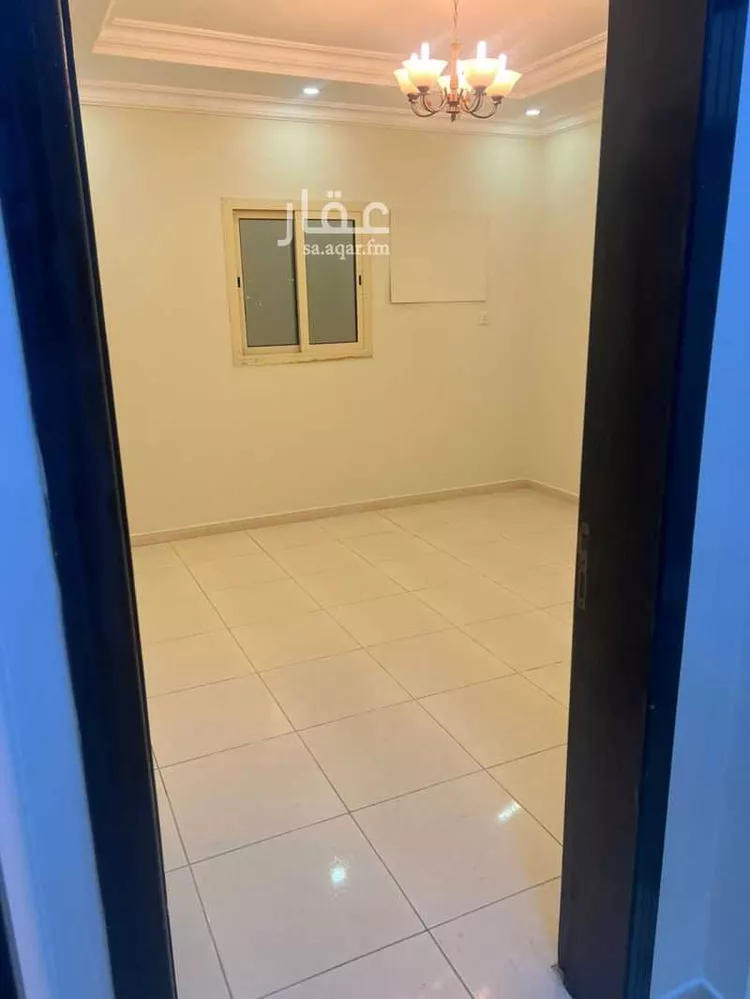 عمارة للإيجار في شارع الثاني والعشرون, حي العقربية, مدينة الخبر, المنطقة الشرقية صورة 2