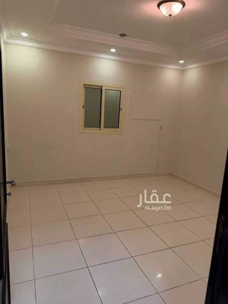 عمارة للإيجار في شارع الثاني والعشرون, حي العقربية, مدينة الخبر, المنطقة الشرقية صورة 2