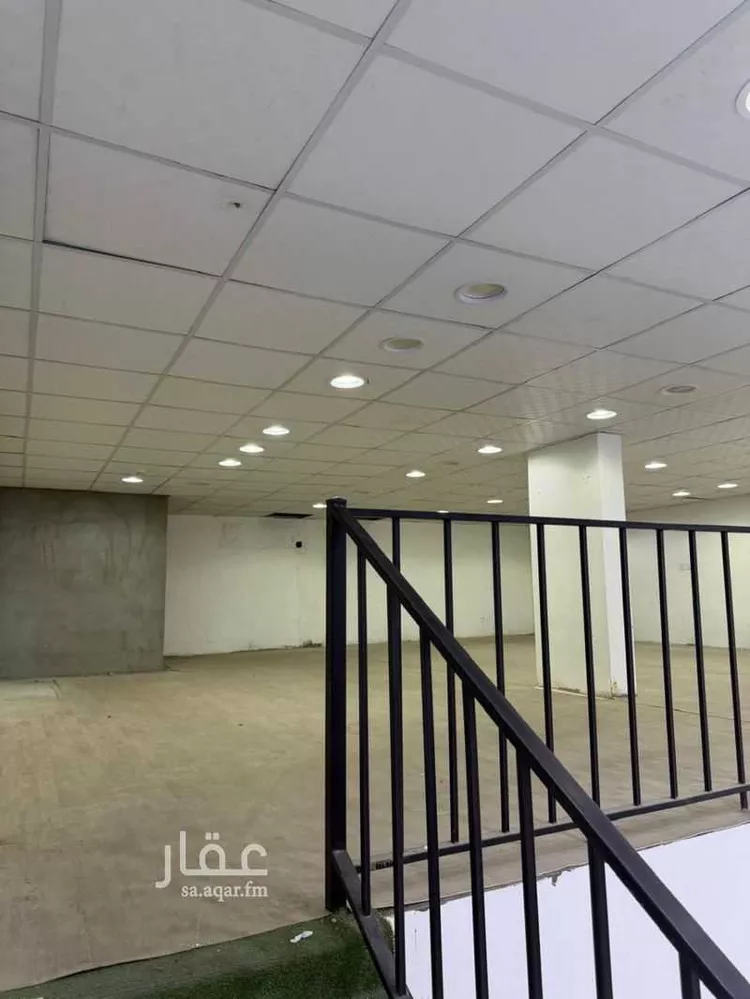 عمارة للإيجار في شارع المغيره ابن شعبه, حي الصواري, مدينة الخبر, المنطقة الشرقية 1 صورة