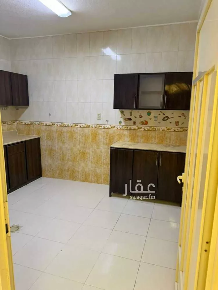 شقة للإيجار في شارع الامير احمد ابن عبدالعزيز, حي مدينة العمال, مدينة الخبر, المنطقة الشرقية صورة 2