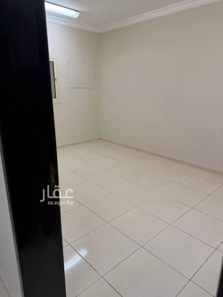 عمارة للإيجار في شارع الثاني والعشرون, حي العقربية, مدينة الخبر, المنطقة الشرقية صورة 3
