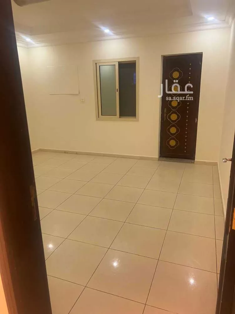 عمارة للإيجار في شارع الثاني والعشرون, حي العقربية, مدينة الخبر, المنطقة الشرقية صورة 3