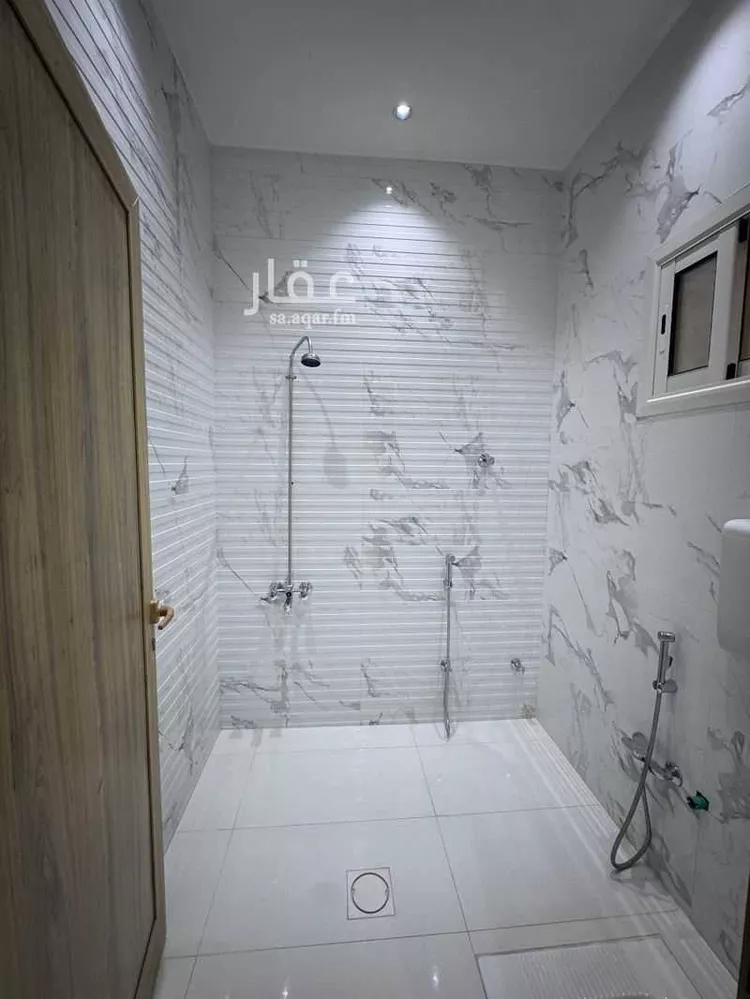 فيلا للبيع في شارع وادي ركبة, حي العزيزية, مدينة الرياض, منطقة الرياض 15