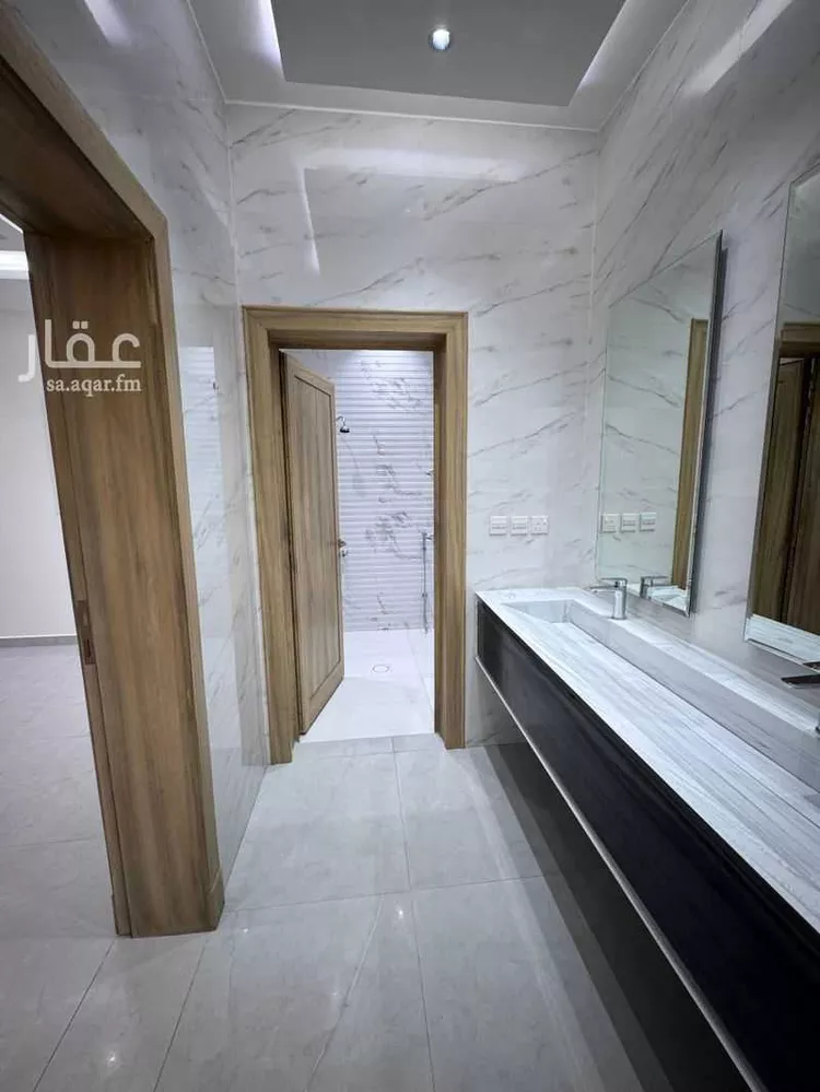 فيلا للبيع في شارع وادي ركبة, حي العزيزية, مدينة الرياض, منطقة الرياض 14