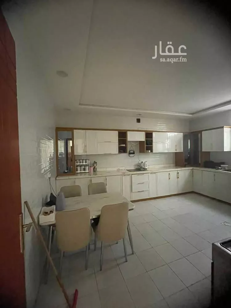 Floor for Rent in Riyadh Al Khalidiyah صورة 4