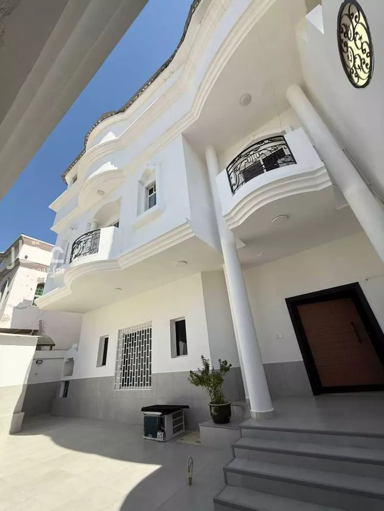 فيلا للبيع في شارع ابي علي القباني, حي النعيم, مدينة جدة, منطقة مكة المكرمة