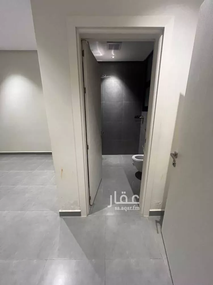 شقة للإيجار في شارع شهيد الدين ثم الوطن عبدالرحمن سعيد عبدالرحمن الشهراني, حي السعادة, مدينة الرياض, منطقة الرياض صورة 3