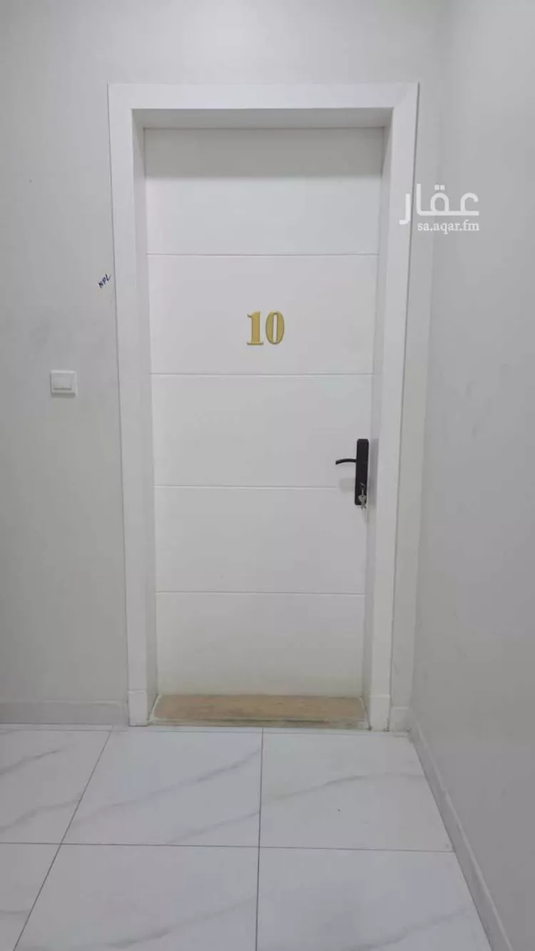شقة للإيجار في شارع الحادي والعشرون, حي الخبر الجنوبية, مدينة الخبر, المنطقة الشرقية صورة 2