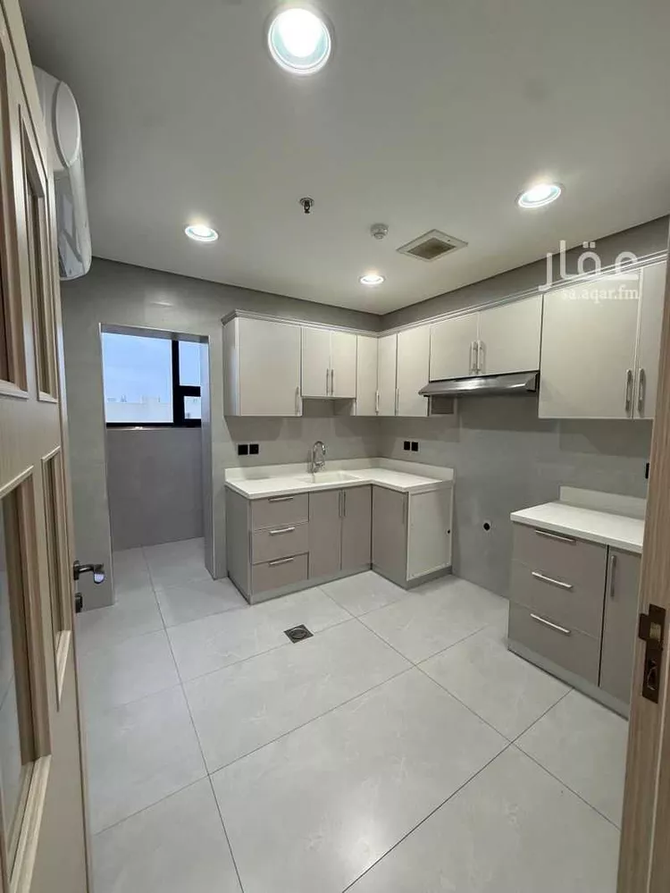 شقة للإيجار في شارع اوس بن معير, حي المزروعية, مدينة الدمام, المنطقة الشرقية صورة 4