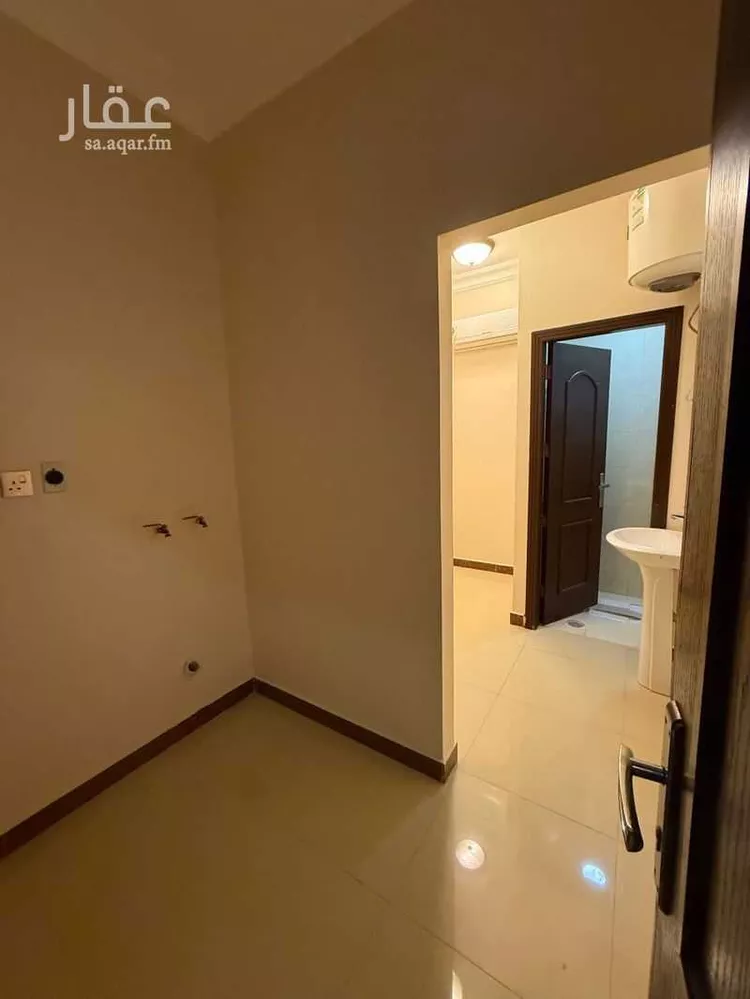 شقة للإيجار في شارع الخفجي, مدينة الظهران, المنطقة الشرقية صورة 5