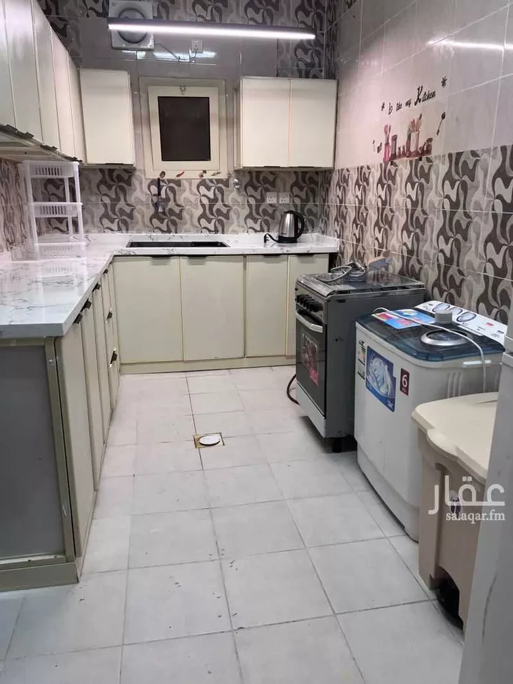 شقة للإيجار في شارع شهيد الدين ثم الوطن محمد يحي عبدالله سحاري, حي المطار, مدينة جازان, منطقة جازان صورة 3