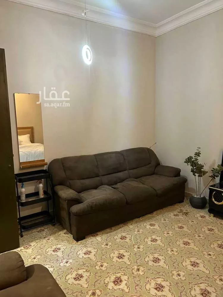 شقة للإيجار في شارع شبل البجلي, حي الزهور, مدينة جازان, منطقة جازان