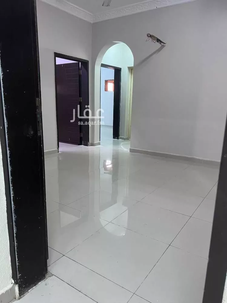 شقة للإيجار في شارع شبل البجلي, حي الزهور, مدينة جازان, منطقة جازان صورة 2