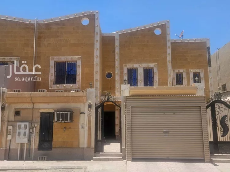 فيلا للإيجار في شارع بهاء بن شداد, حي المنار, مدينة الدمام, المنطقة الشرقية
