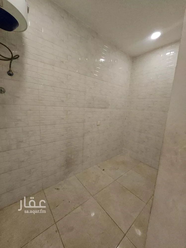 فيلا للبيع في شارع الراية, حي الشعلة, مدينة الدمام, المنطقة الشرقية 14