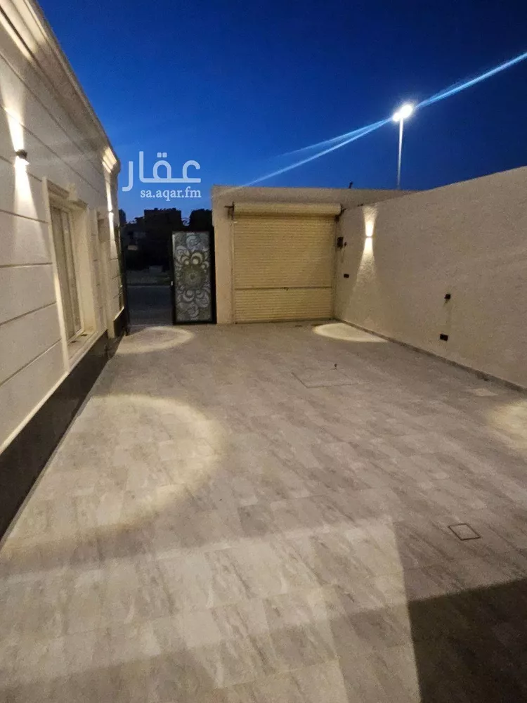 فيلا للبيع في شارع عبد الله بن عباس, حي الأمانة, مدينة الدمام, المنطقة الشرقية 15