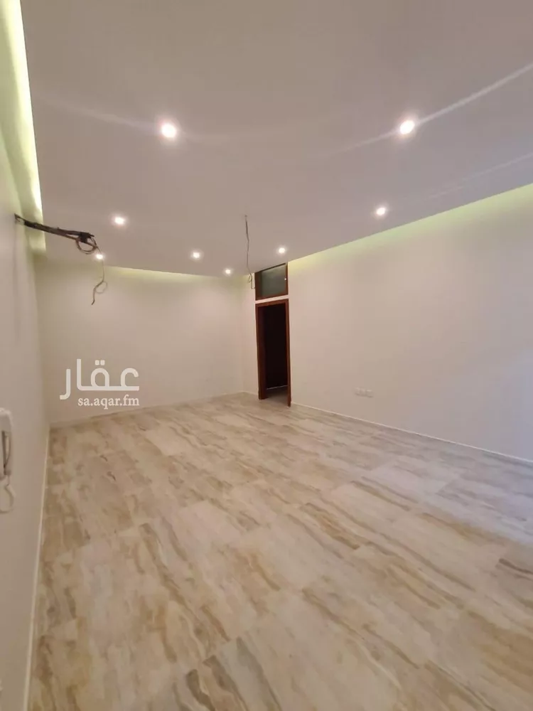 شقة للبيع في شارع الحكمه, حي الشعلة, مدينة الدمام, المنطقة الشرقية 10