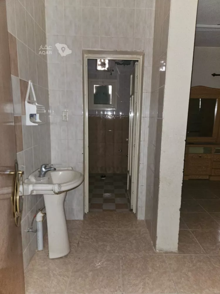 Floor for Rent in Dammam Al Manar 13