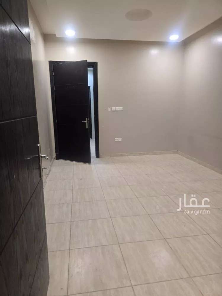 فيلا للإيجار في شارع ابن الطفيل, حي الندى, مدينة الدمام, المنطقة الشرقية صورة 4