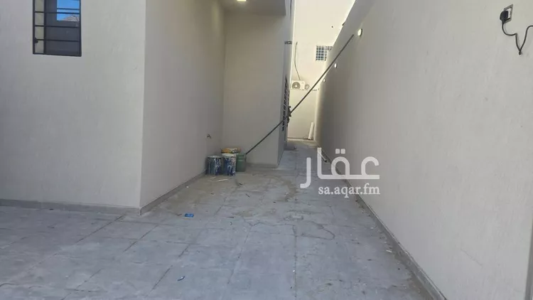 فيلا للبيع في شارع ضمرة بن الحصين, حي أحد, مدينة الدمام, المنطقة الشرقية صورة 3