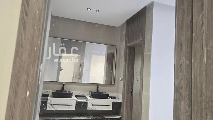 فيلا للبيع في شارع ضمرة بن الحصين, حي أحد, مدينة الدمام, المنطقة الشرقية صورة 5