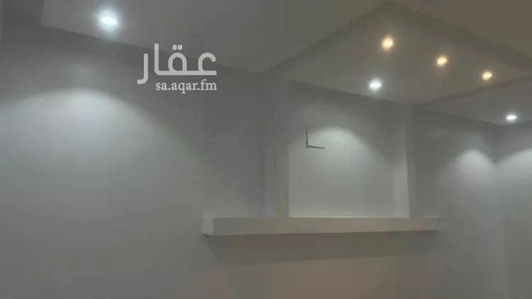 فيلا للإيجار في شارع رافع بن رافع, حي طيبة, مدينة الدمام, المنطقة الشرقية صورة 3
