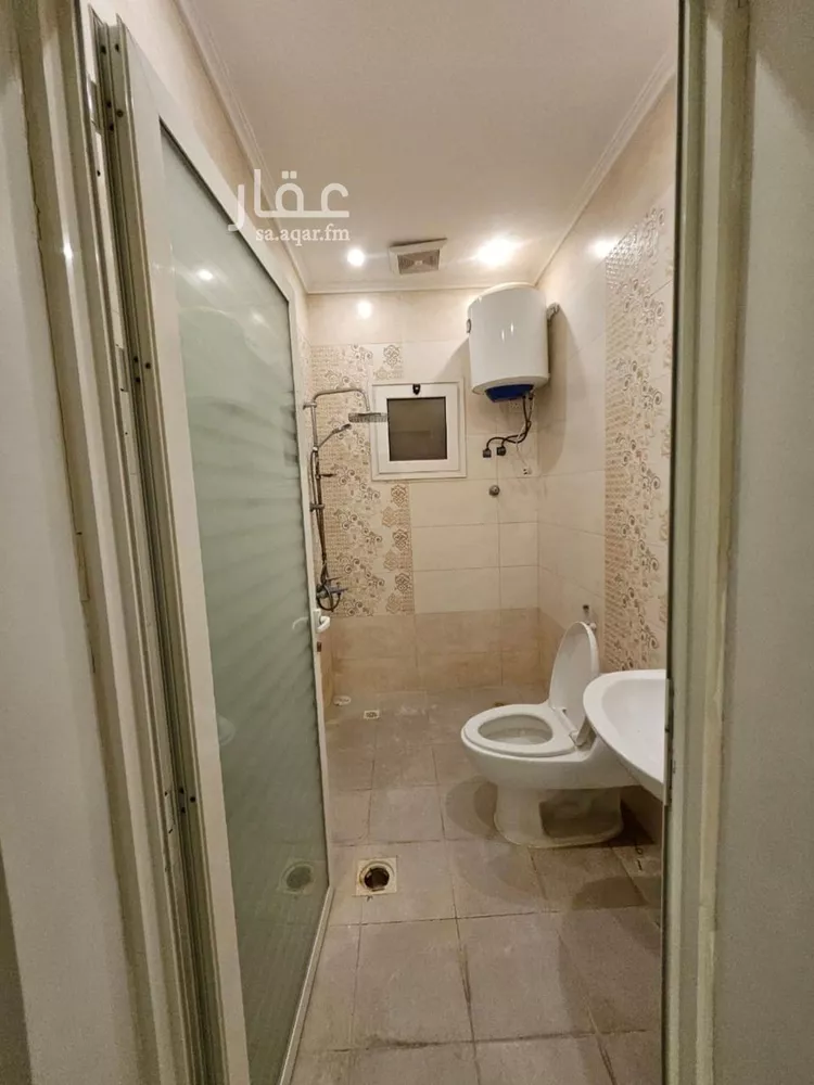 فيلا للبيع في شارع الراية, حي الشعلة, مدينة الدمام, المنطقة الشرقية 9