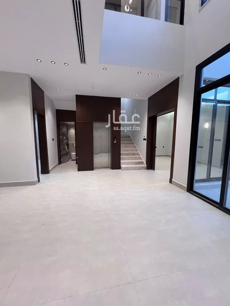 فيلا للبيع في شارع ابن أبي العلاء, حي المهدية, مدينة الرياض, منطقة الرياض صورة 3