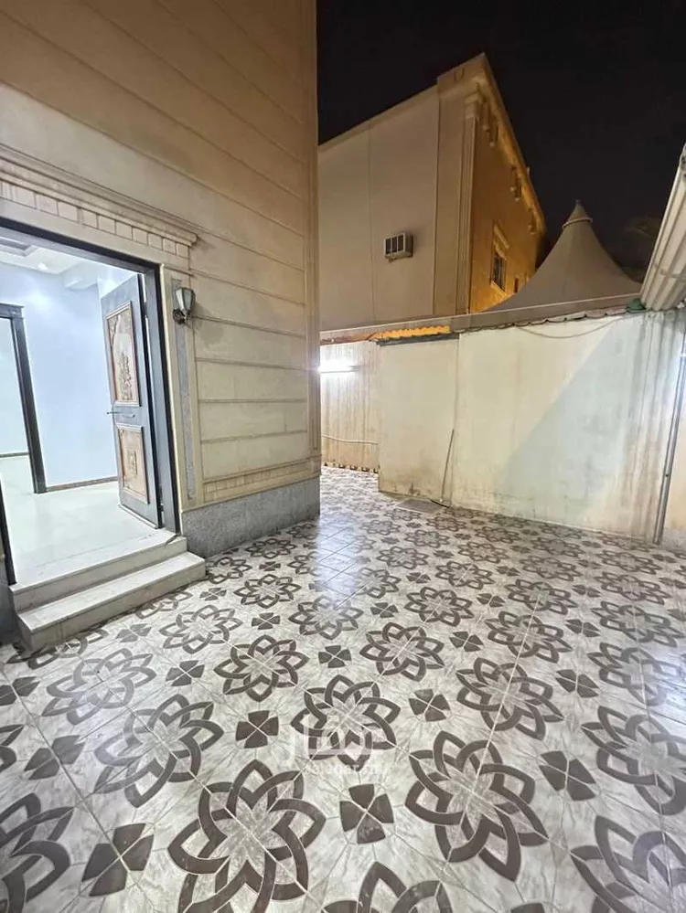 Villa for Rent in Riyadh Al Yarmouk صورة 3