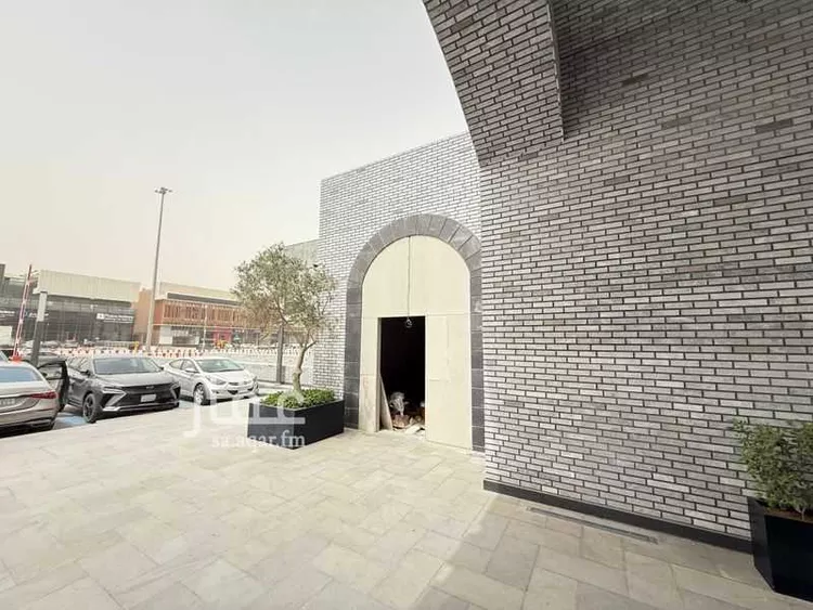 محل للإيجار في شارع انس بن مالك, حي الملقا, مدينة الرياض, منطقة الرياض صورة 5