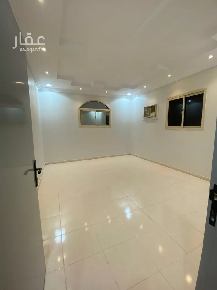 شقة للإيجار في شارع العجمة, حي الرمال, مدينة الرياض, منطقة الرياض