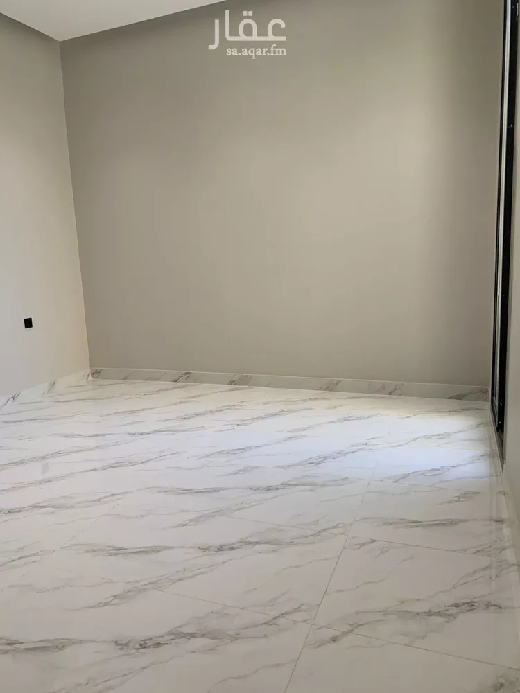 دور للبيع في شارع احمد بن مانع, حي المرجان, مدينة الرياض, منطقة الرياض صورة 3