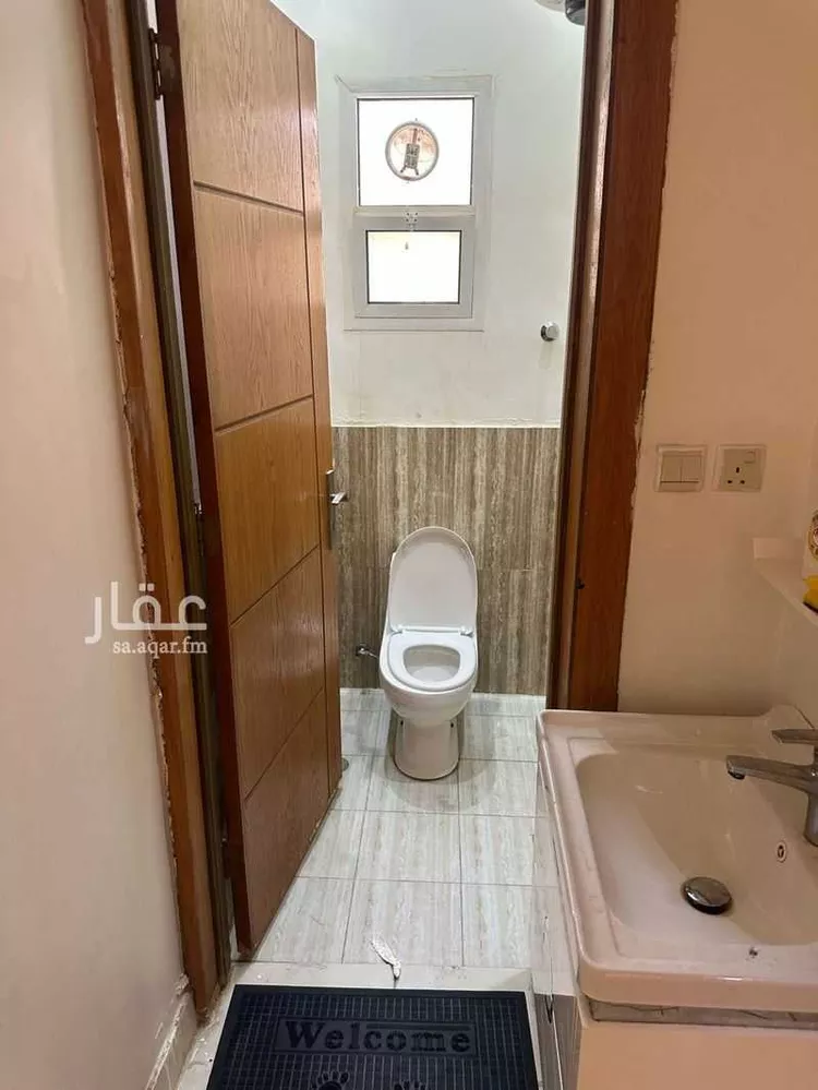 فيلا للبيع في شارع قصيرات, حي شبرا, مدينة الرياض, منطقة الرياض صورة 4