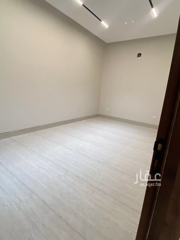 فيلا للبيع في شارع فؤاد سزكين, حي المهدية, مدينة الرياض, منطقة الرياض صورة 4