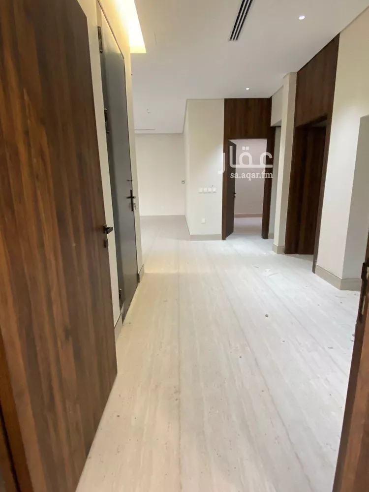 فيلا للبيع في شارع فؤاد سزكين, حي المهدية, مدينة الرياض, منطقة الرياض صورة 5