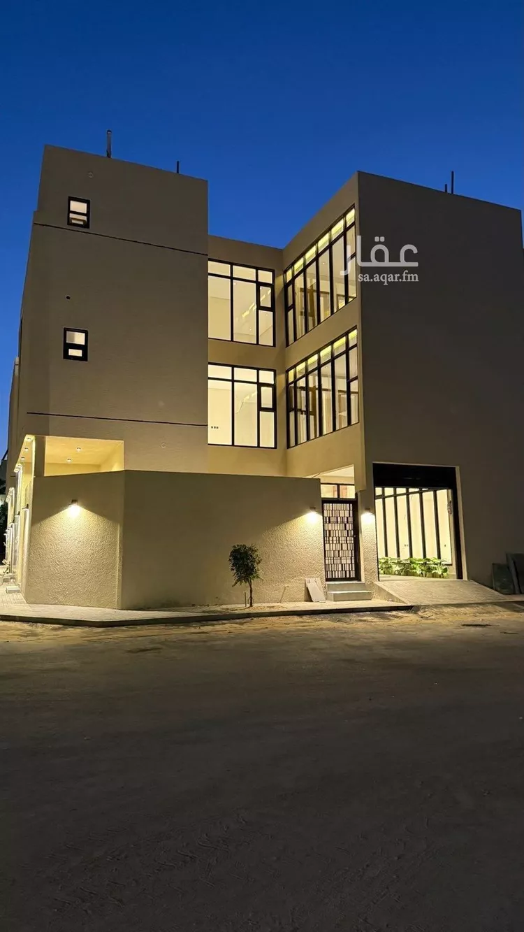 فيلا للبيع في شارع محمد بن أبي بكر القيم, حي المهدية, مدينة الرياض, منطقة الرياض صورة 2