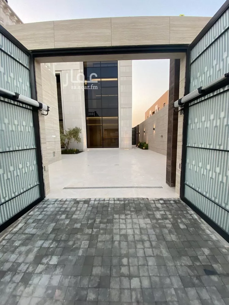 فيلا للبيع في شارع محمد بن أبي بكر القيم, حي المهدية, مدينة الرياض, منطقة الرياض صورة 2