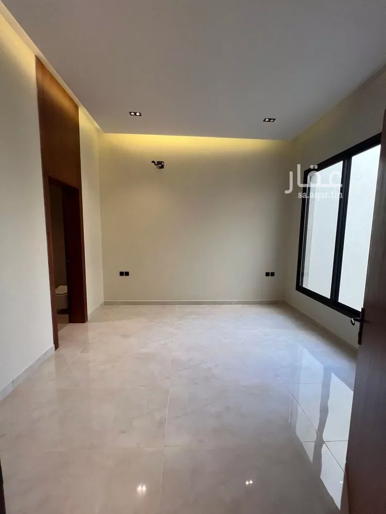 فيلا للبيع في شارع محمد بن أبي بكر القيم, حي المهدية, مدينة الرياض, منطقة الرياض صورة 3