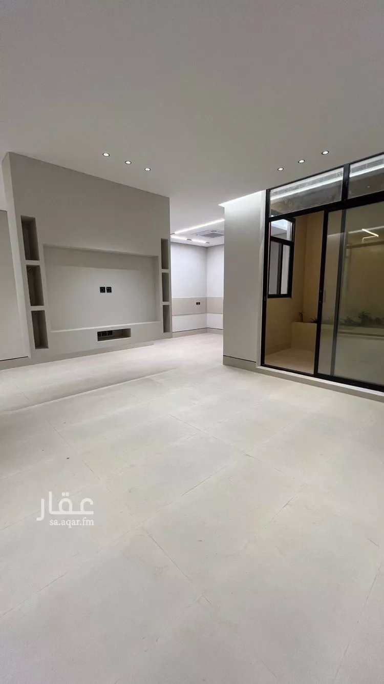 فيلا للبيع في شارع فؤاد سزكين, حي المهدية, مدينة الرياض, منطقة الرياض صورة 2