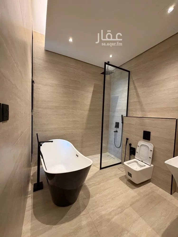 Villa for Sale in Riyadh Al Mahdiyah صورة 4