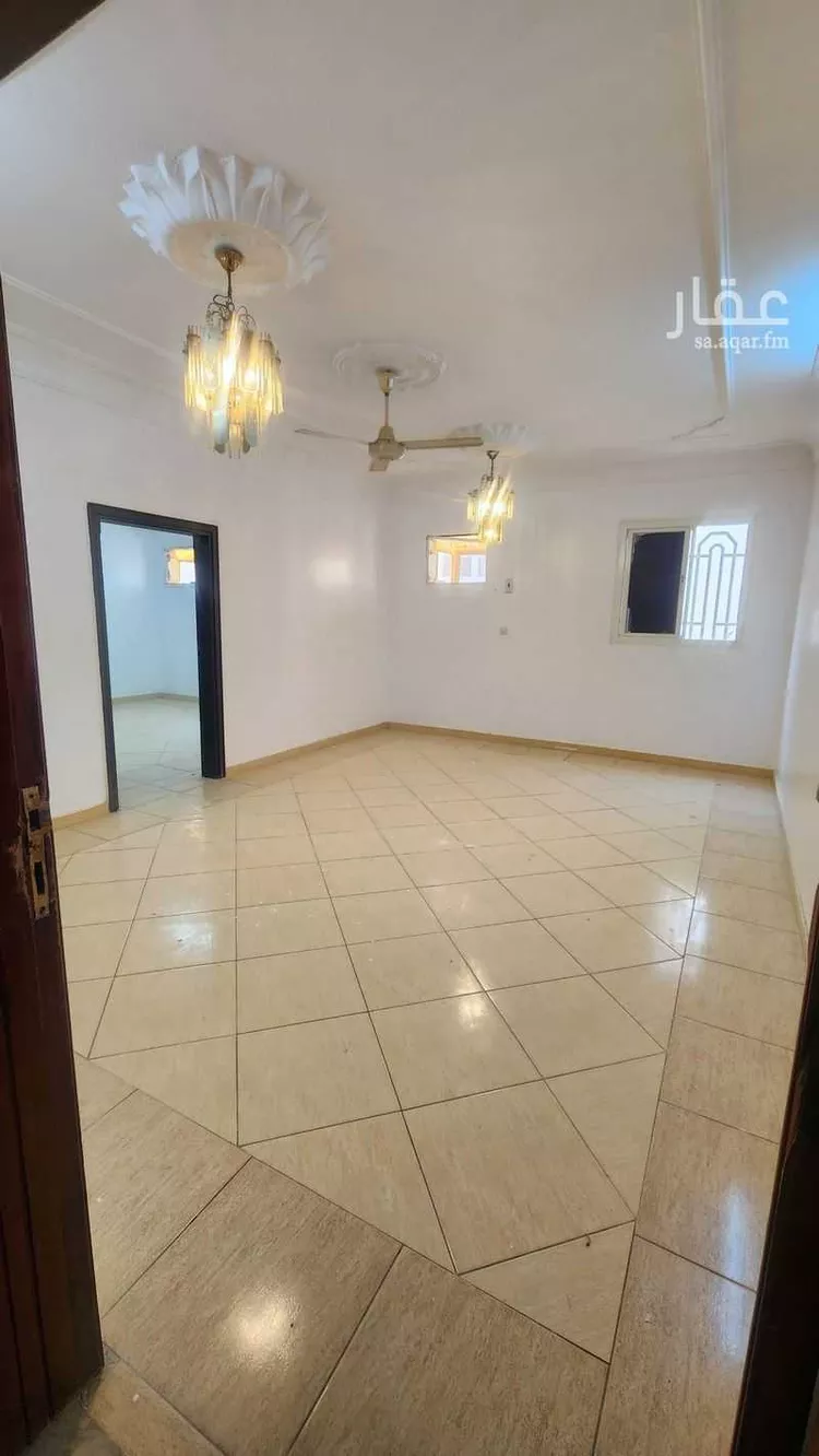 شقة للإيجار في شارع أبو الفتح الأصبحانى, حي الصفاء, مدينة جدة, منطقة مكة المكرمة صورة 5