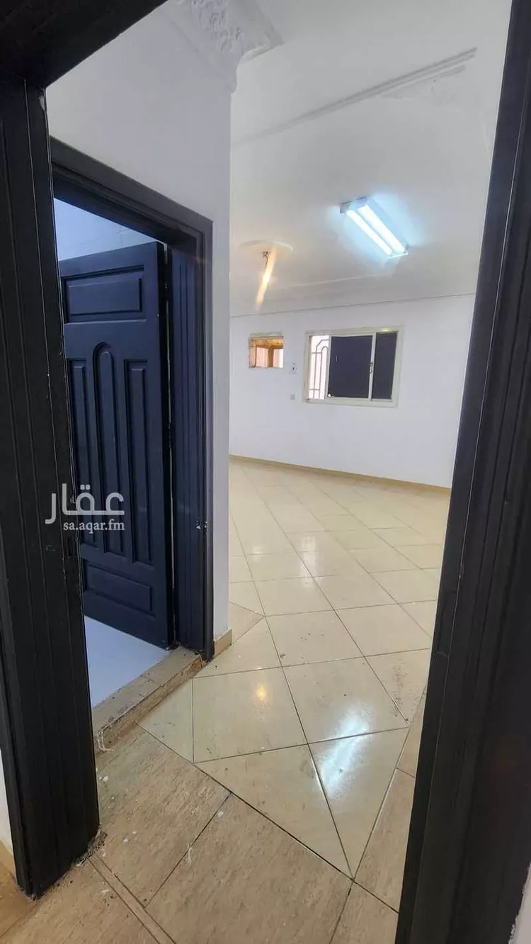 عمارة للإيجار في شارع أبو الفتح الأصبحانى, حي الصفاء, مدينة جدة, منطقة مكة المكرمة صورة 3