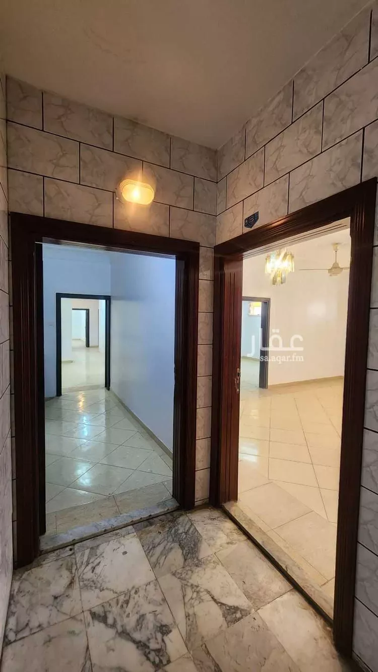 عمارة للإيجار في شارع أبو الفتح الأصبحانى, حي الصفاء, مدينة جدة, منطقة مكة المكرمة